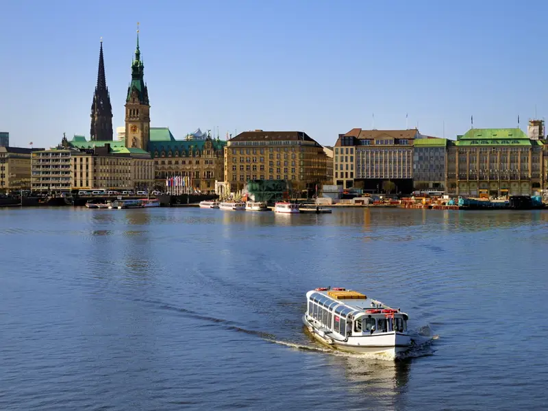 Amburgo. Fiume Alster.