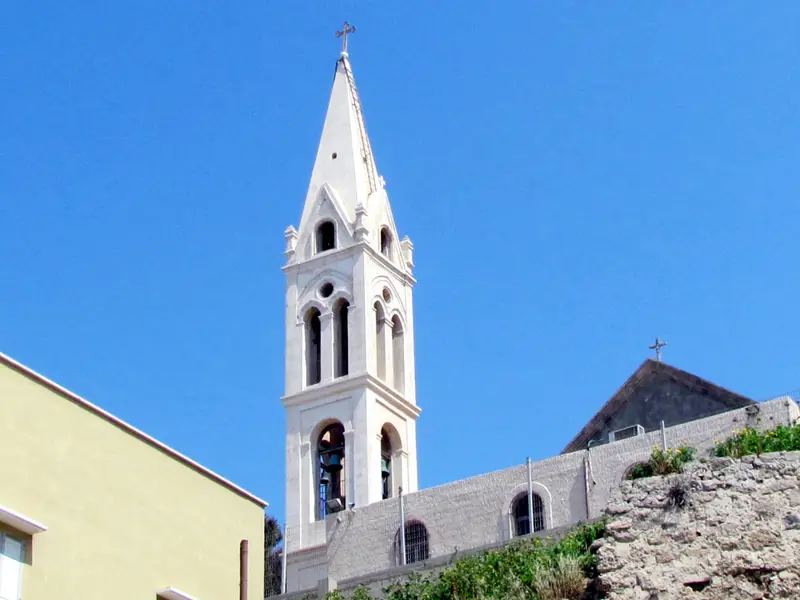 Tel Aviv. Campanile della Chiesa di S. Giorgio.