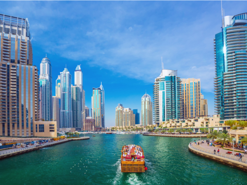 Dubai Marina. 