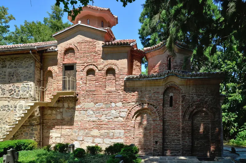 CHIESA DI BOYANA 