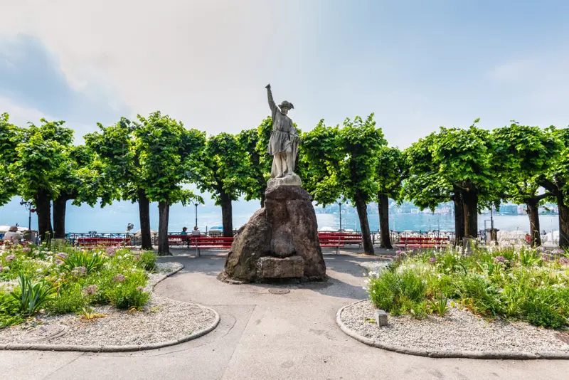 Lugano. Sculpture of William Tell. 