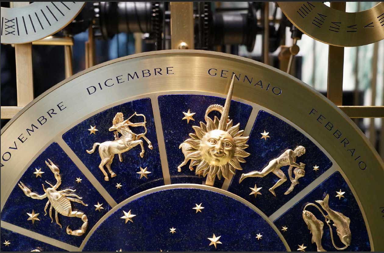 Orologio da torre di Dolce&Gabbana Alta Orologeria “Chiaravalle”. Copyright © Dolce&Gabbana.