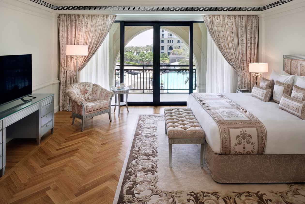 Residence. Gazebo. Copyright © Palazzo Versace Dubai.