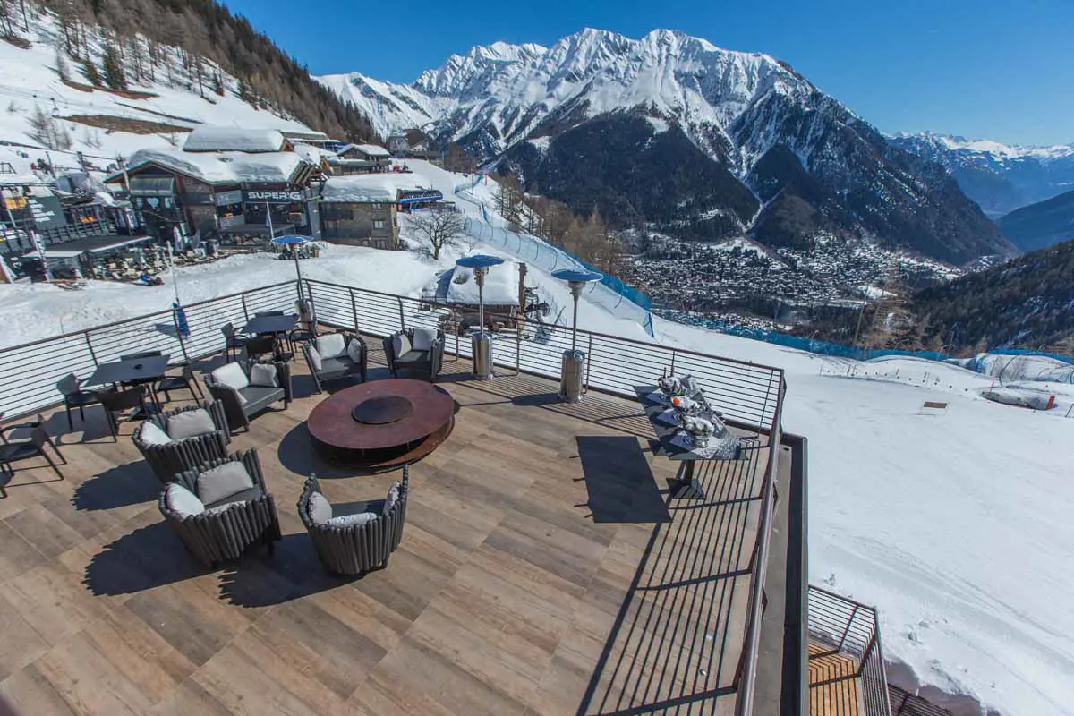 Le Massif, La Loge du Massif, Terrace with view on Courmayeur