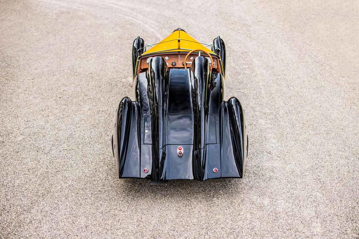 BUGATTI, Jean Bugatti, Grand Raid. Copyright © Bugatti