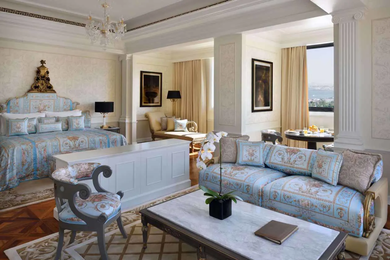 Imperial suite. Copyright © Palazzo Versace Dubai.