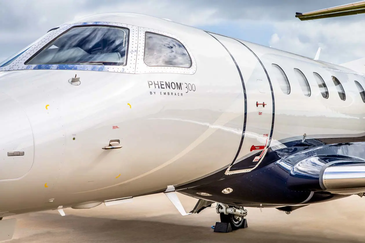 Phenom 300 jets by Embraer Copyright © Embraer