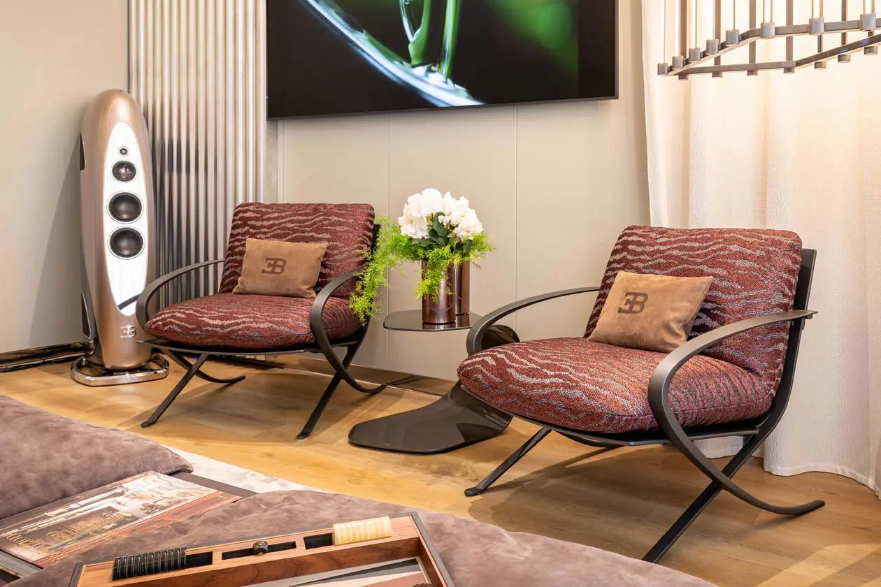 Icon Collection Bugatti Home 2026 Foto: Copyright © Bugatti Automobiles SAS