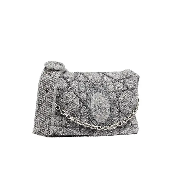 SMALL DIOR MESSENGER BAG Foto: © Dior
