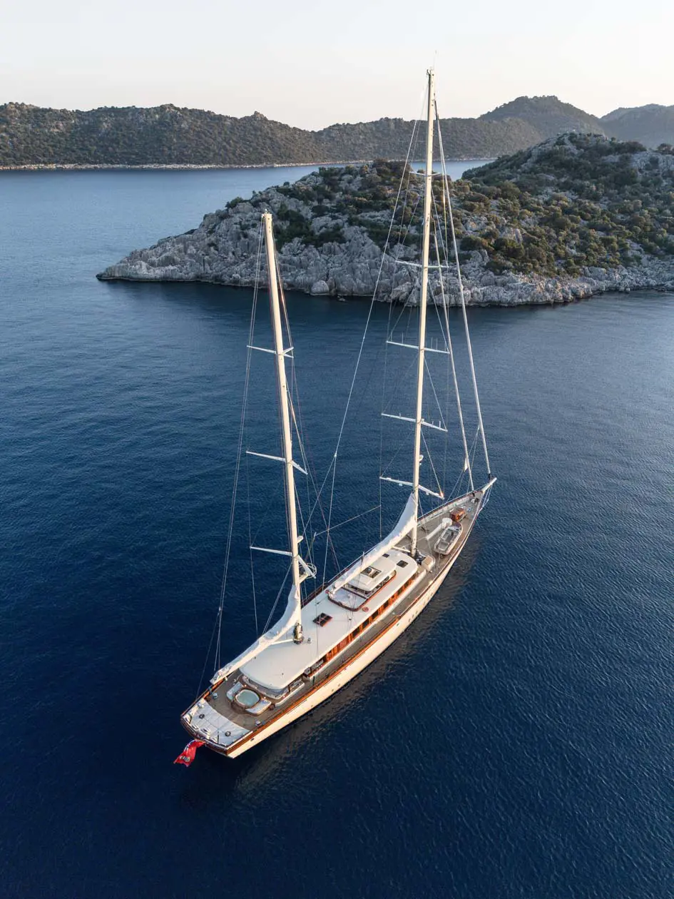 Superyacht a vela Simena Photos - Credit Jeff Brown Breed Media