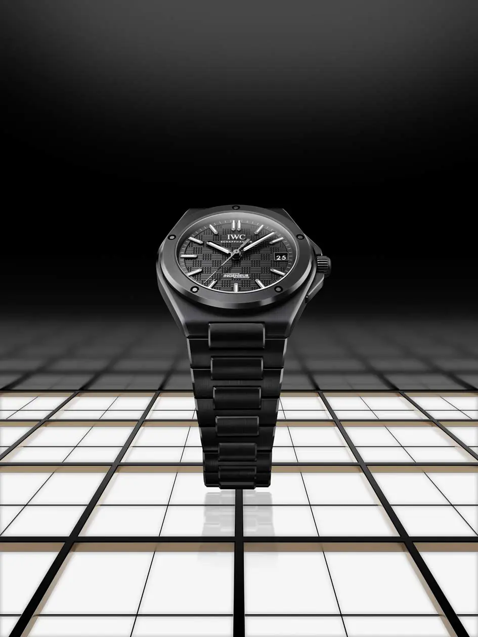 IWC Schaffhausen Ingenieur Automatic 42 in ceramica nera Copyright © IWC Schaffhausen