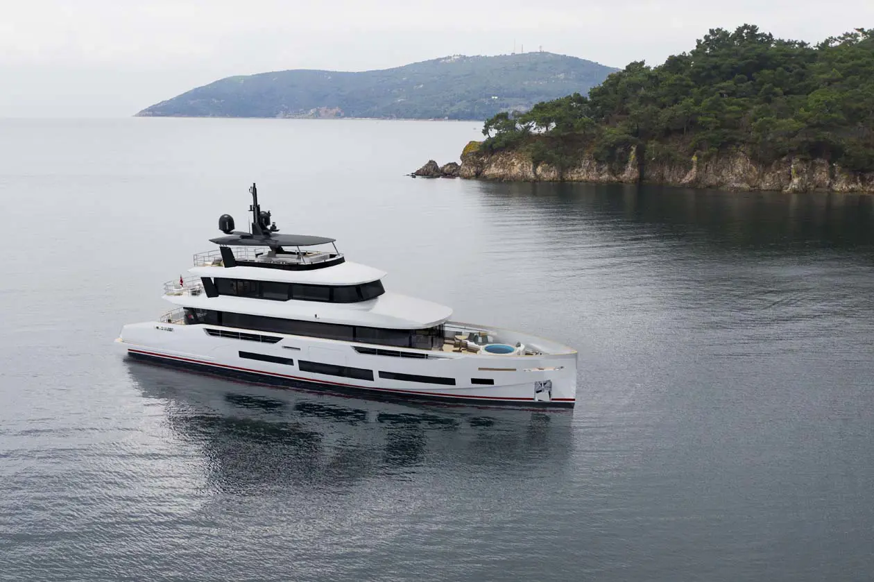Sirena 118 Copyright © Sirena Yachts