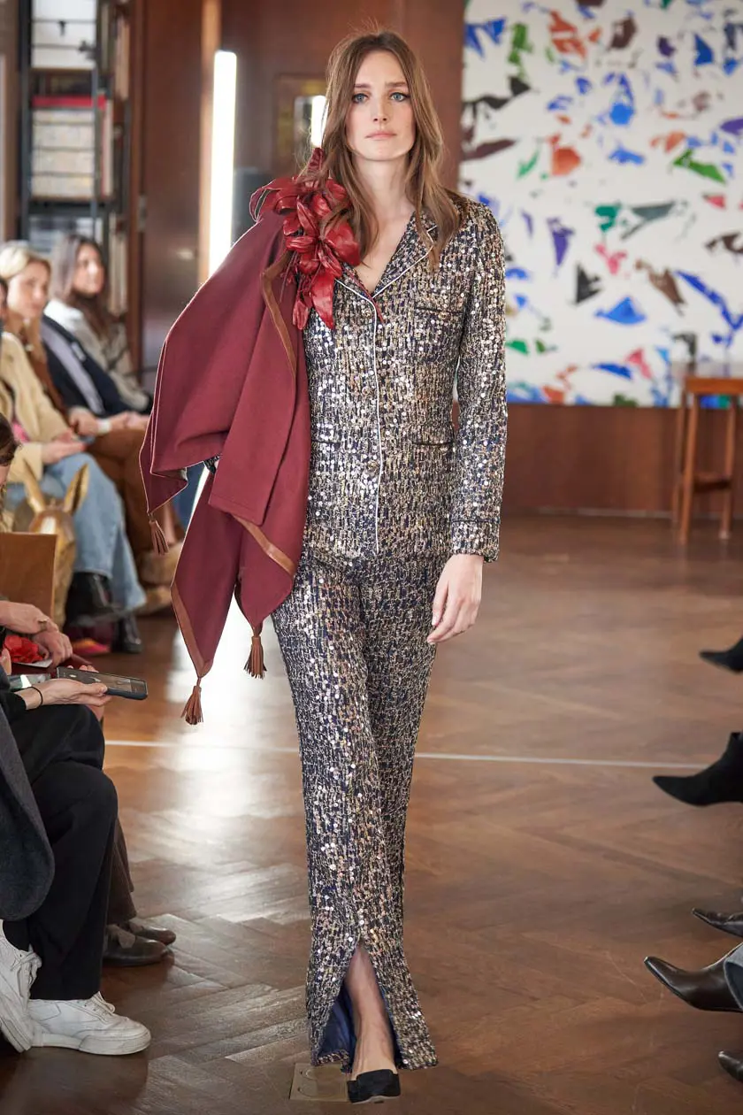 Julie de Libran Couture Primavera-Estate 2026 Foto: Copyright © Julie de Libran Press