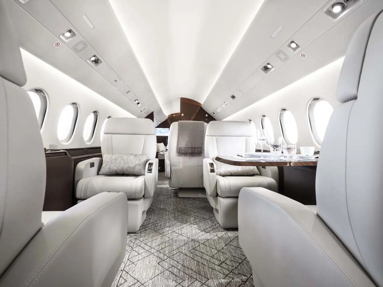 Falcon 900LX Copyright © Dassault Aviation