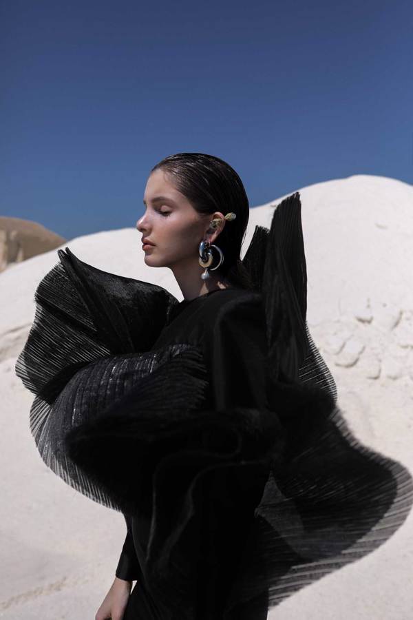 Juana Martin Autunno-Inverno 2021-2022 Haute Couture Collection