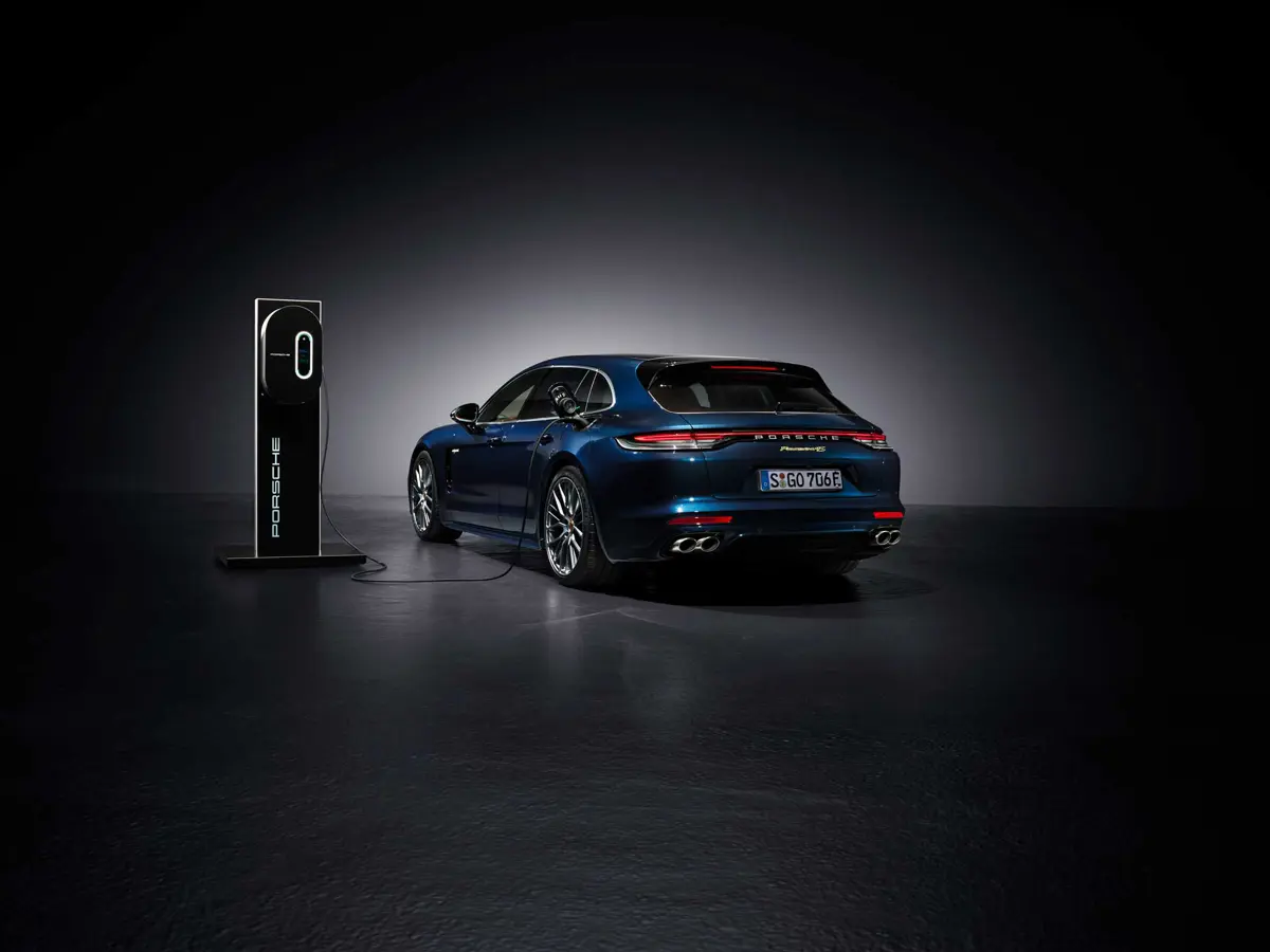 Panamera 4S E-Hybrid Sport Turismo