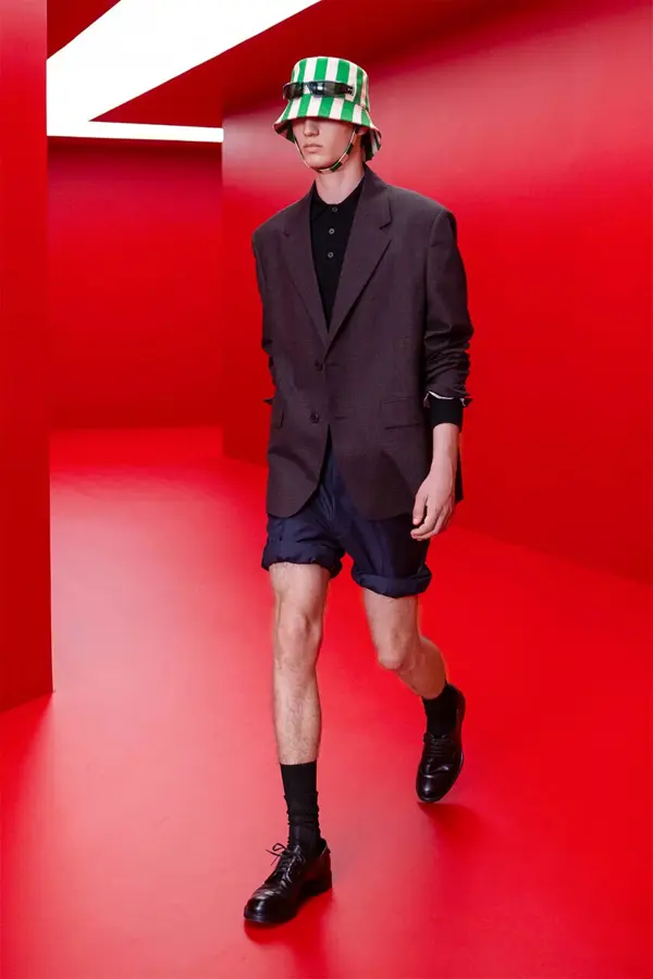 Prada Uomo Primavera/Estate 2022