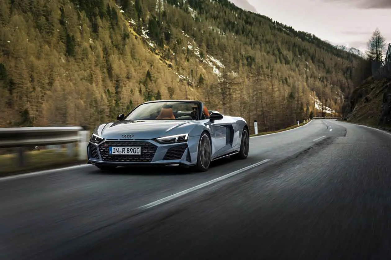 Audi R8 V10 performance RWD