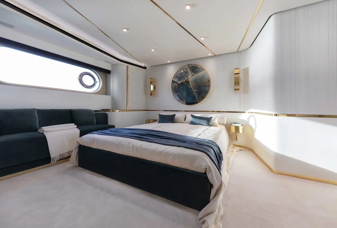 Azimut Yachts: Magellano 25 Metri