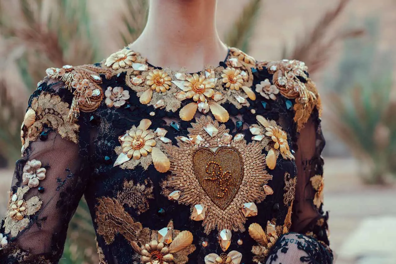 Dolce&Gabbana Alta Moda, Alta Sartoria e Alta Gioielleria sfilata a AlUla