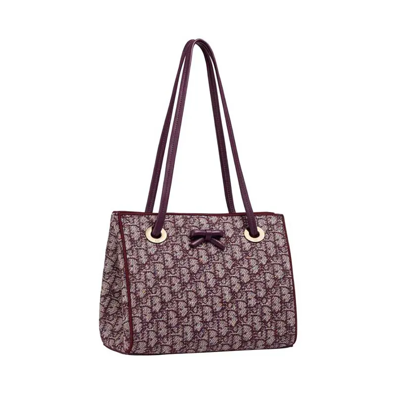 SMALL DIOR PROMENADE SHOPPER BAG Foto: Copyright © Dior