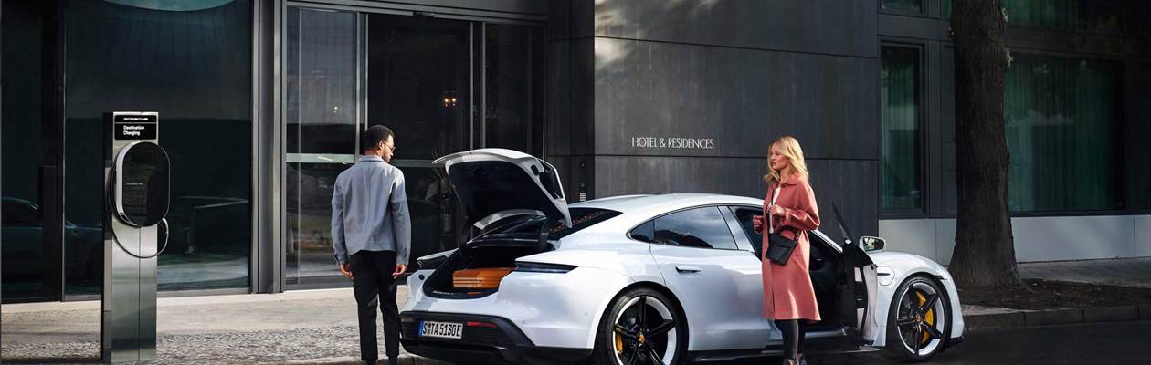 L’espansione della mobilità elettrica passa attraverso Porsche Charging Solutions