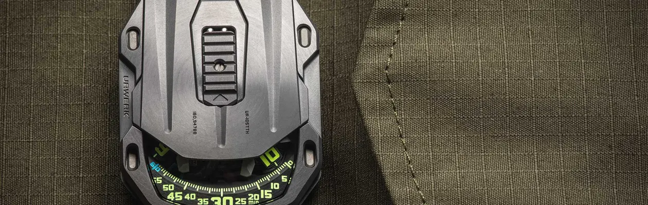 L'orologio UR-105 TTH Tantalum Hull di Urwerk