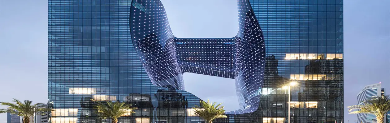 Il ME Dubai Hotel 5 Stelle progettato da Zaha Hadid