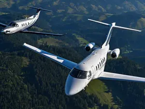 Pilatus con Dassault all'aeroporto di Lugano