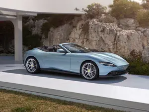 Ferrari Roma Spider
