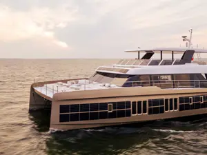 Il catamarano di lusso elettrico 80 Sunreef Power Eco Sól