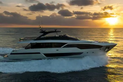 Riva 96’ Argo Super e Riva 56’ Rivale Super protagonisti ai saloni nautici di Cannes e Genova
