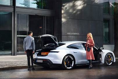 L’espansione della mobilità elettrica passa attraverso Porsche Charging Solutions