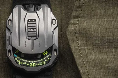 L'orologio UR-105 TTH Tantalum Hull di Urwerk