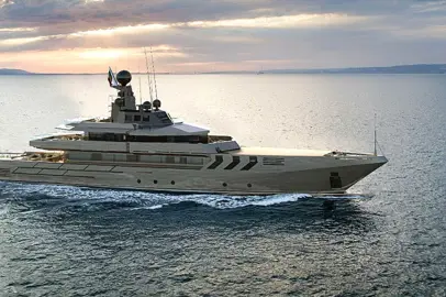 Antonini Navi debutta al Cannes Yachting Festival