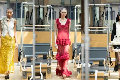 L'eleganza come rituale nell'Haute Couture di Julie de Libran