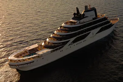 Four Seasons Yachts, nel 2027 tornano gli chef stellati a bordo
