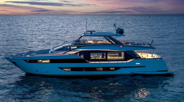 Ferretti Yachts 940