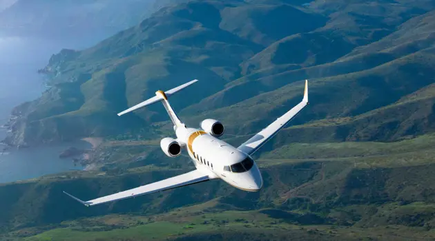 Bombardier: il primo Challenger 3500 Business Jet con base in Europa