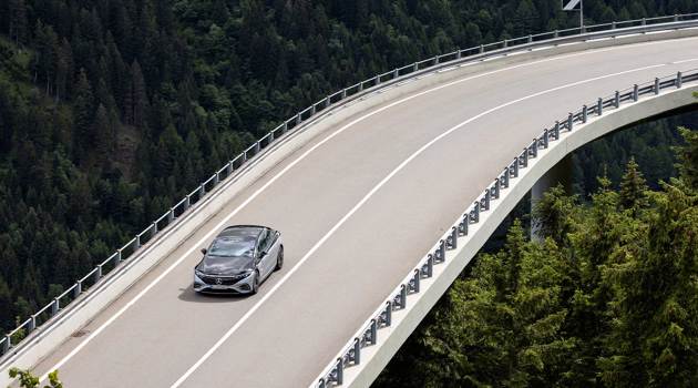 EQS: la prima berlina luxury completamente elettrica di Mercedes-EQ