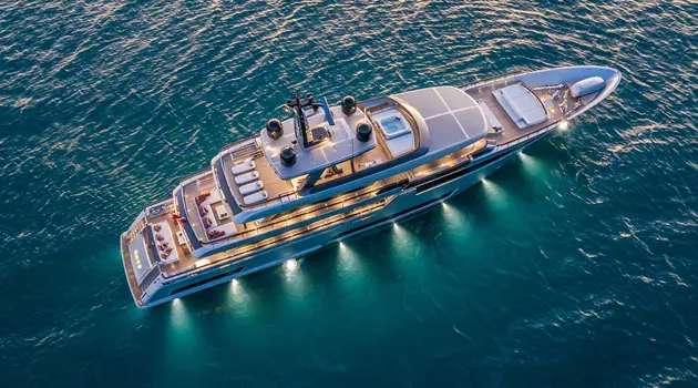 I sistemi a bordo del 50m Riva M/Y Race