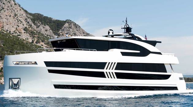 Il Lazzara UHV 87 debutta al Cannes Yachting Festival