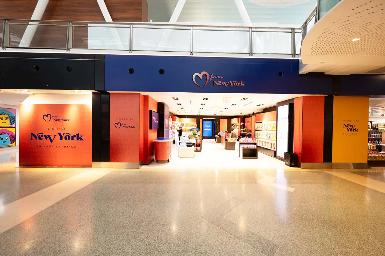 Terminal 4 del JFK Airport di New York - Duty Free Foto: Copyright © Ufficio Stampa Gruppo daa