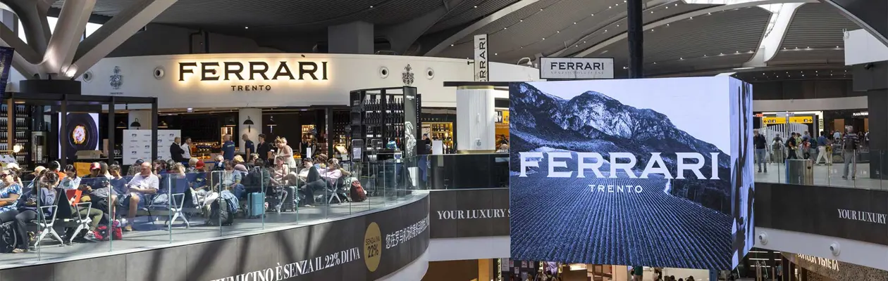Un nuovo Ferrari Spazio Bollicine all'Aeroporto di Roma Fiumicino