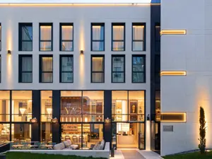 L'Hotel YAC Paris Clichy a Parigi