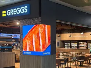 Greggs arriva all’Aeroporto di Tenerife Sud con il primo store fuori dal Regno Unito