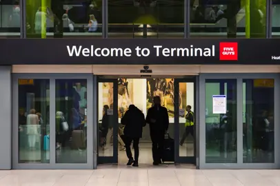 Heathrow Terminal 5 accoglie Five Guys