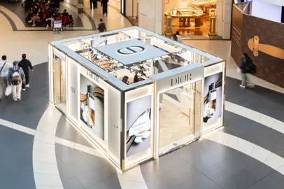 Dior firma un nuovo pop-up di lusso all’aeroporto di Roma Fiumicino