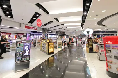 Heathrow è il miglior aeroporto al mondo per lo shopping