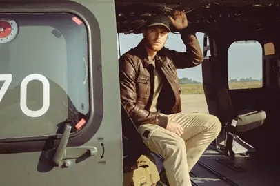 Aeronautica Militare Uomo SS26: stile tecnico e spirito travel